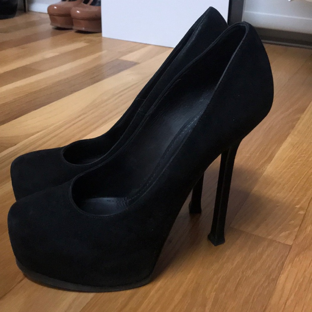 YSL Pumps - Picture 6 of 6